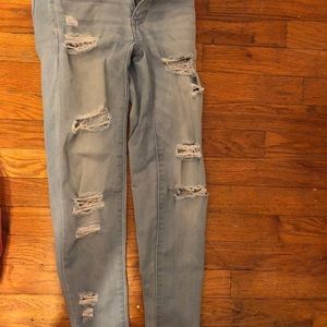 light wash distressed jeans